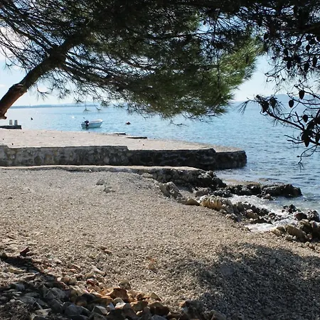Family Friendly Seaside Apartments Kozino, Zadar - 5749 * Petrcane