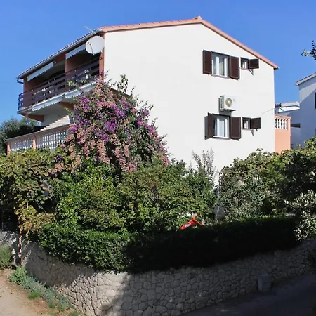 Apartment Family Friendly Seaside Apartments Kozino, Zadar - 5749 *