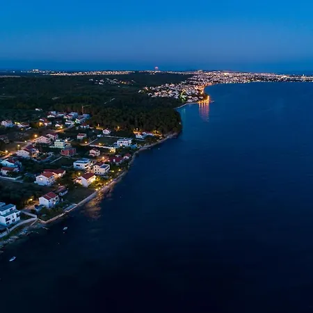 Family Friendly Seaside Apartments Kozino, Zadar - 5749 Petrcane