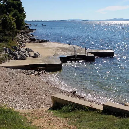 Family Friendly Seaside Apartments Kozino, Zadar - 5749 Apartment Petrcane