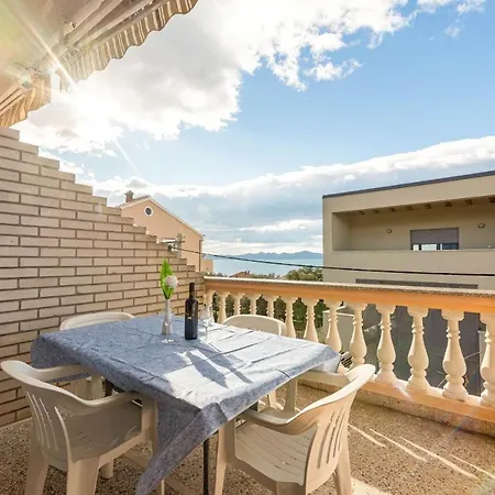 Apartmán Family Friendly Seaside Kozino, Zadar - 5749 *