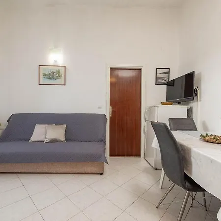 Apartman Family Friendly Seaside Kozino, Zadar - 5749