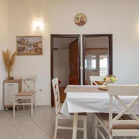 Family Friendly Seaside Kozino, Zadar - 5749 Apartman *