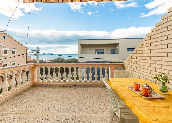 Appartamento Family Friendly Seaside Kozino - Zadar - 5749 Petrcane