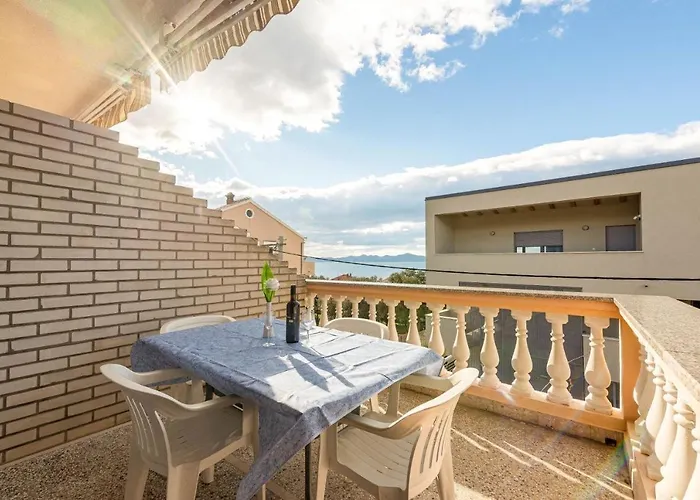 Appartamento Family Friendly Seaside Kozino - Zadar - 5749 *