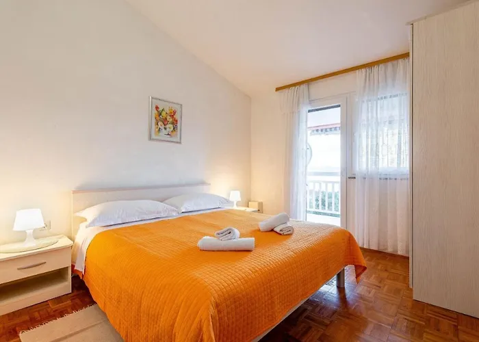 Family Friendly Seaside Kozino - Zadar - 5749 Petrcane