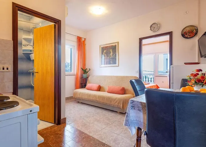 Family Friendly Seaside Kozino - Zadar - 5749 Petrcane