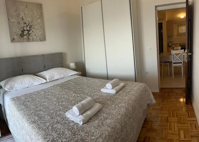 Family Friendly Seaside Kozino - Zadar - 5749